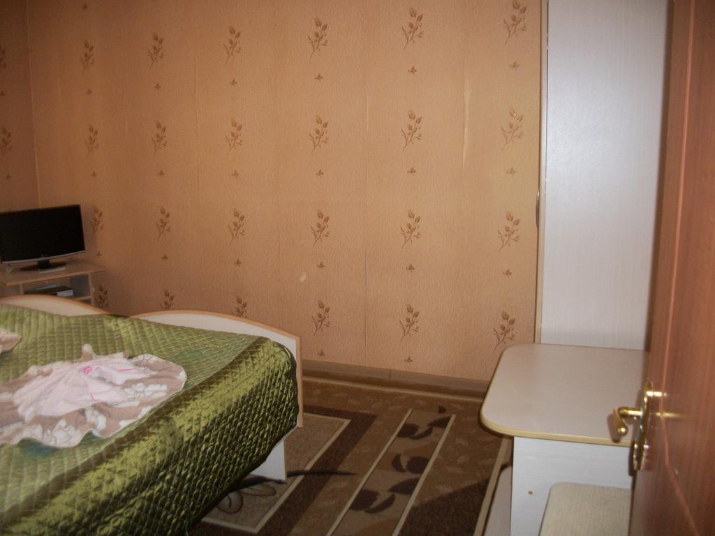 Hotel Enirest Karakol Exterior foto