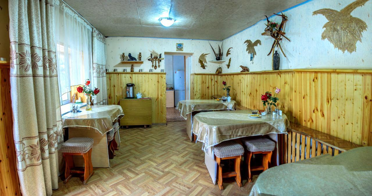 Hotel Enirest Karakol Exterior foto